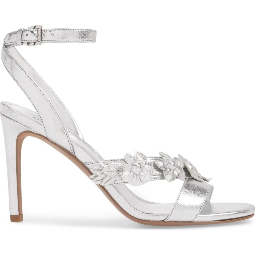NWT Michael Kors Metallic Floral Silver TRICIA Leather Sandal  Shoe SIZE 9.5M